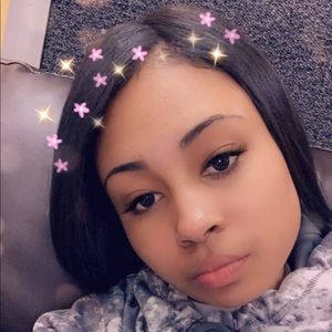 Meet your Posher, Paris